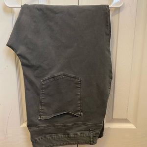 Grey jeggings